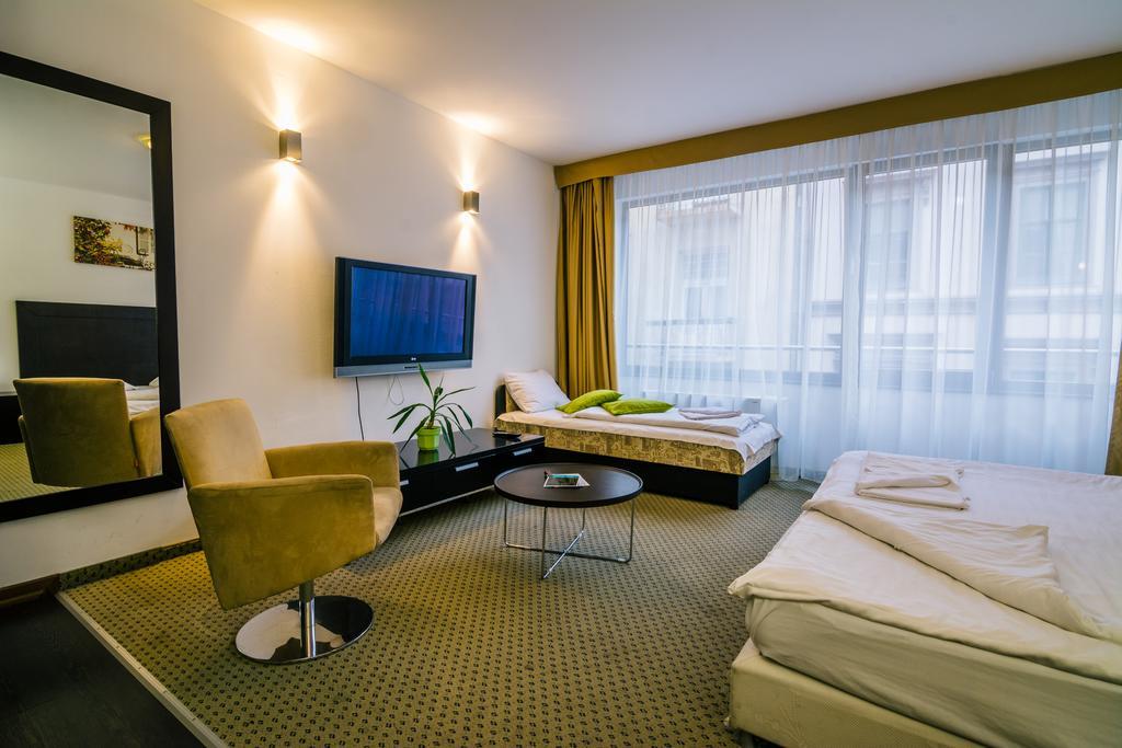 City Gardens Hotel & Wellness Budapeste Exterior foto